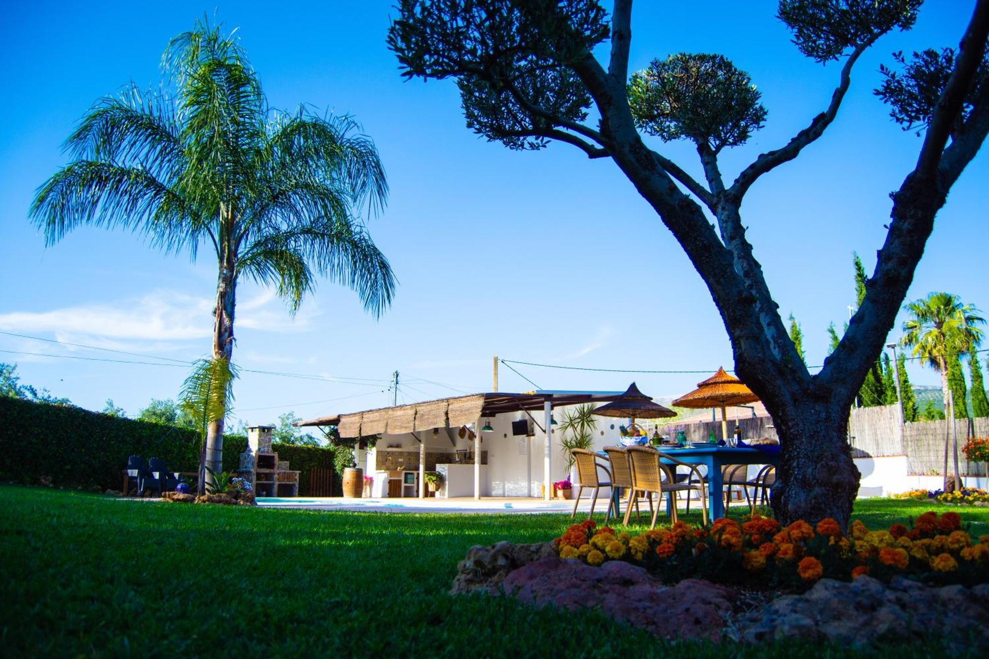 Alojamiento Rural Las Acacias Cabra Bagian luar foto
