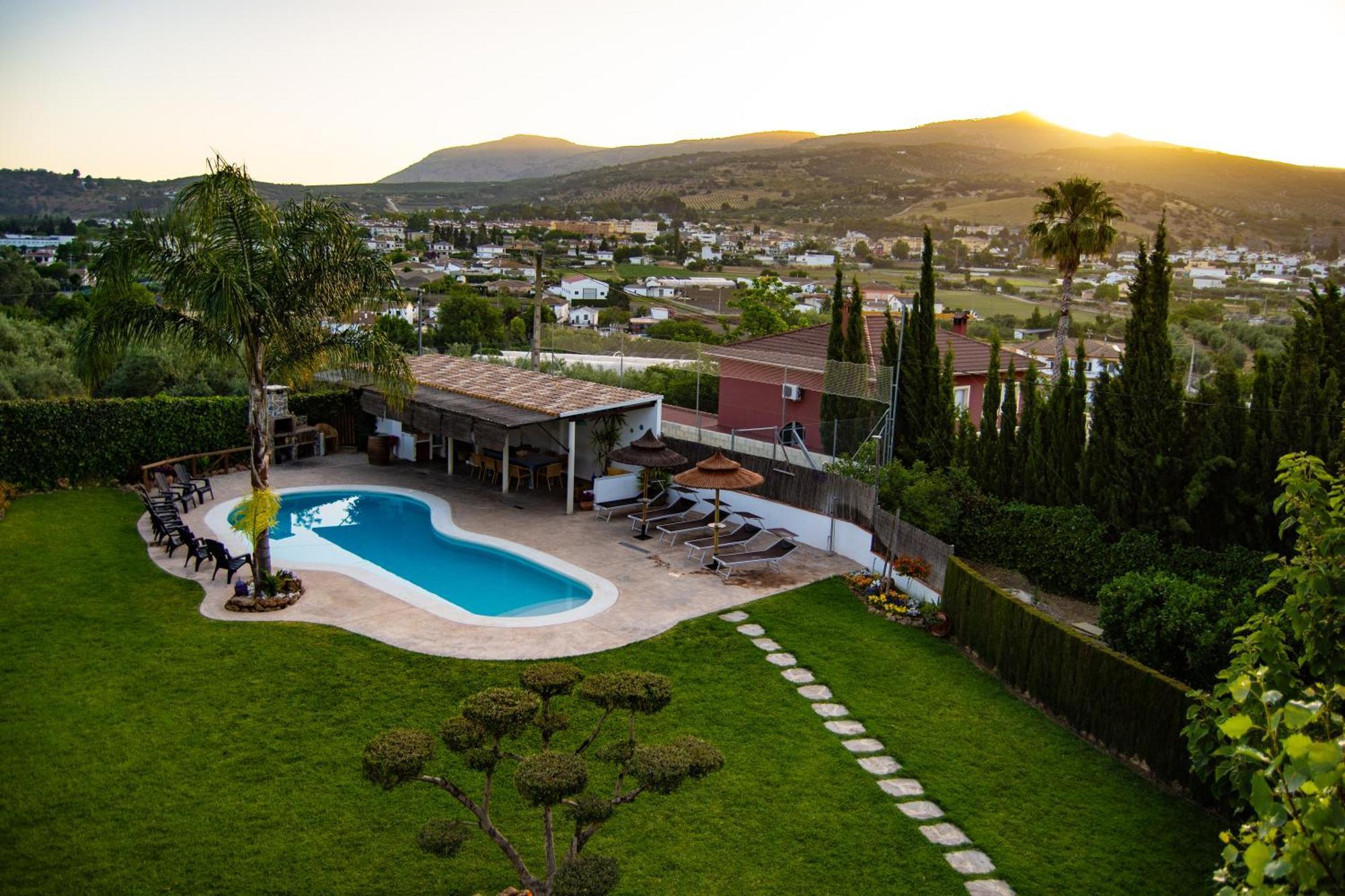 Alojamiento Rural Las Acacias Cabra Bagian luar foto